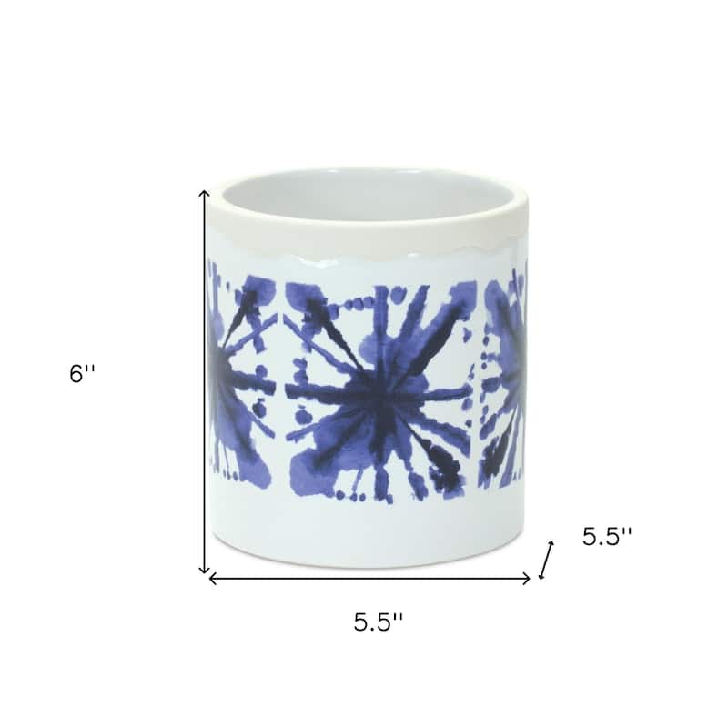 HomeRoots Set of Two White And Blue Ceramic 5 Ounce Abstract Round Pot Planters - 5.50 in. x 6.00 in. x 5.50 in.