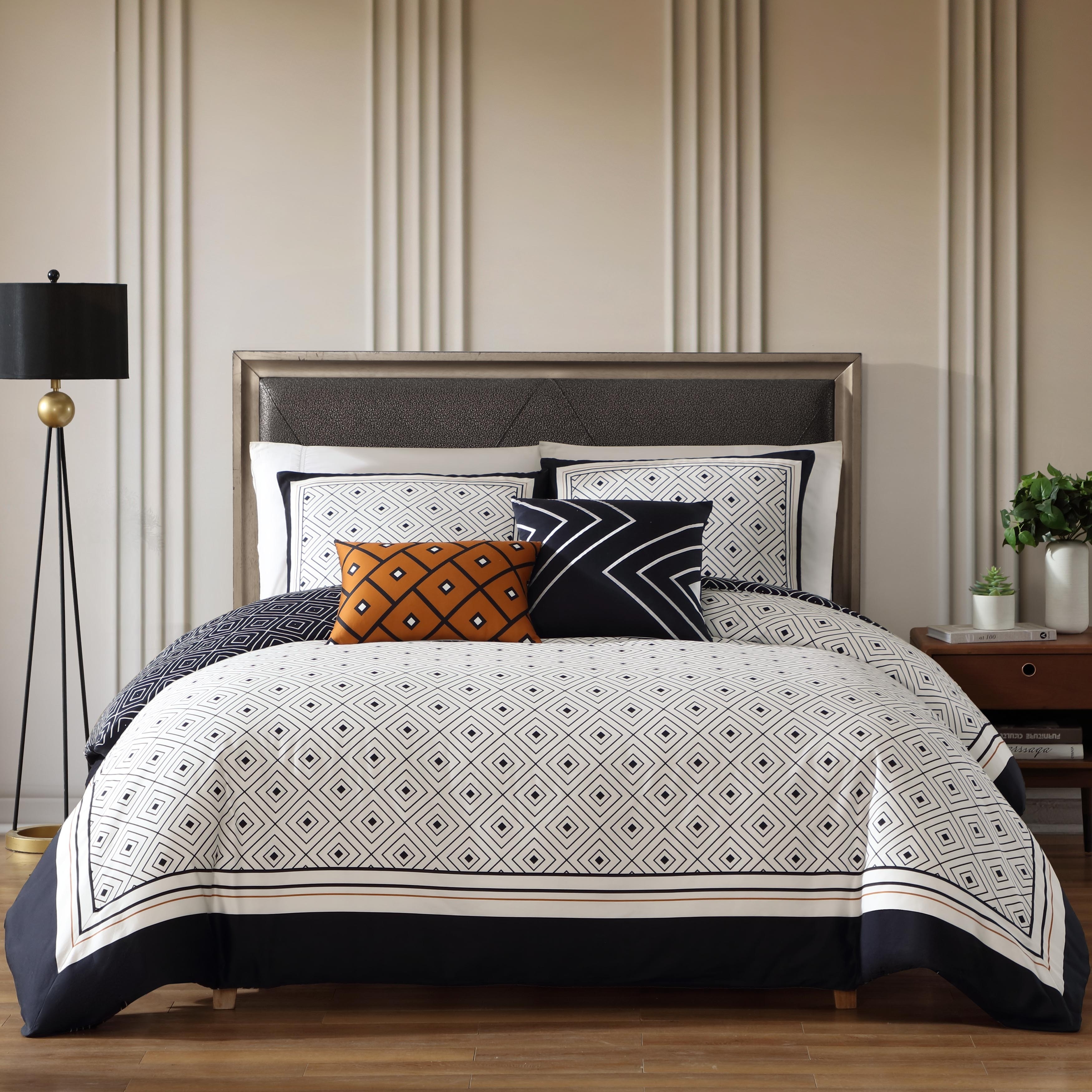 Bebejan Geometric Black & White 220 Thread Count 100% Cotton Sateen 5 Piece Reversible Comforter Set