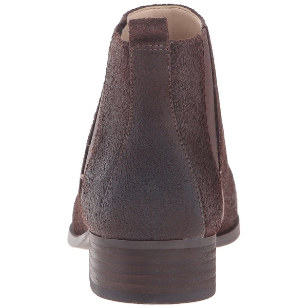 nine west ranfield leather cap toe bootie