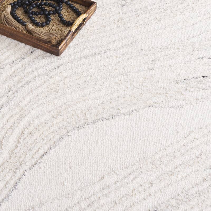 SAFAVIEH Handmade Ebony Diep Modern & Contemporary Wool Rug