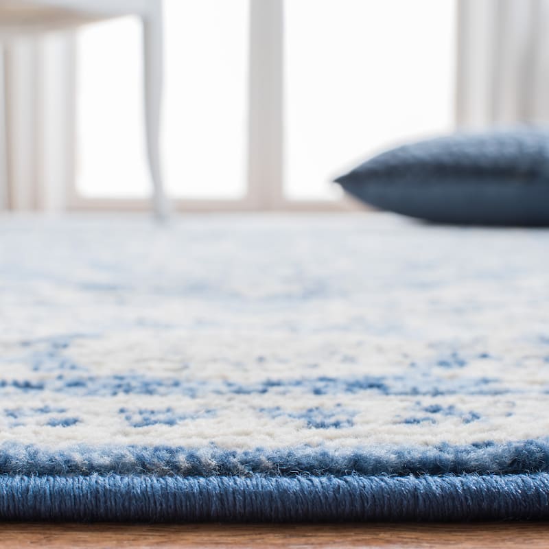 SAFAVIEH Brentwood Þordis Oriental Medallion Rug