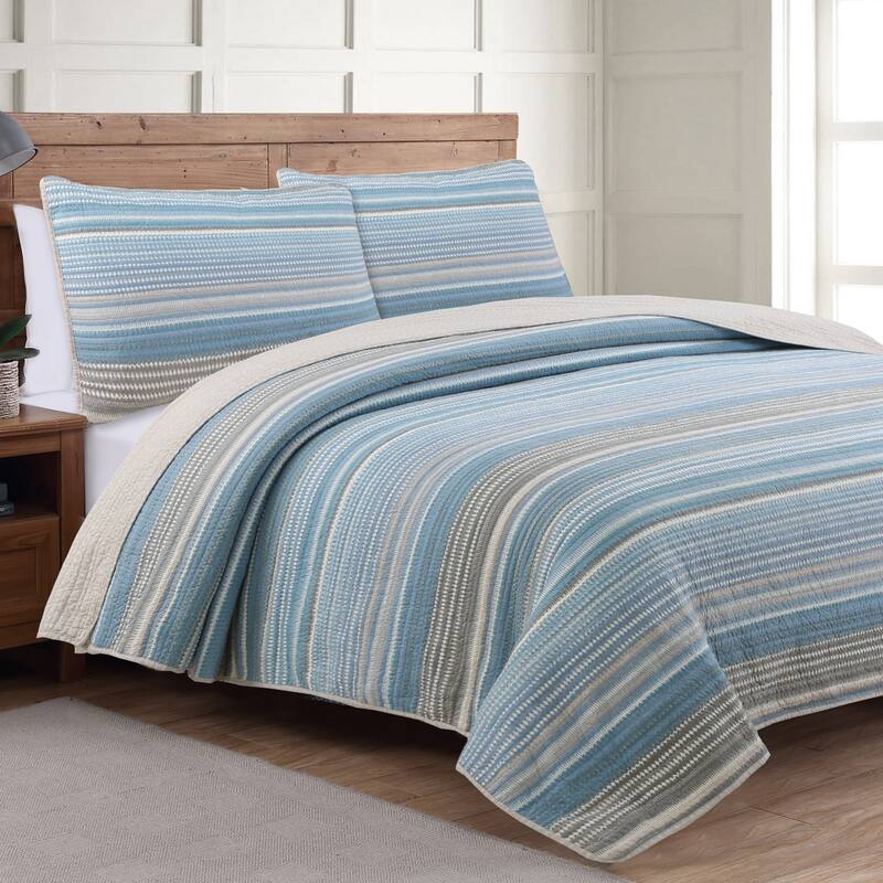 Estate Collection Taj Quilt Set - Oversized King - Ice Blue