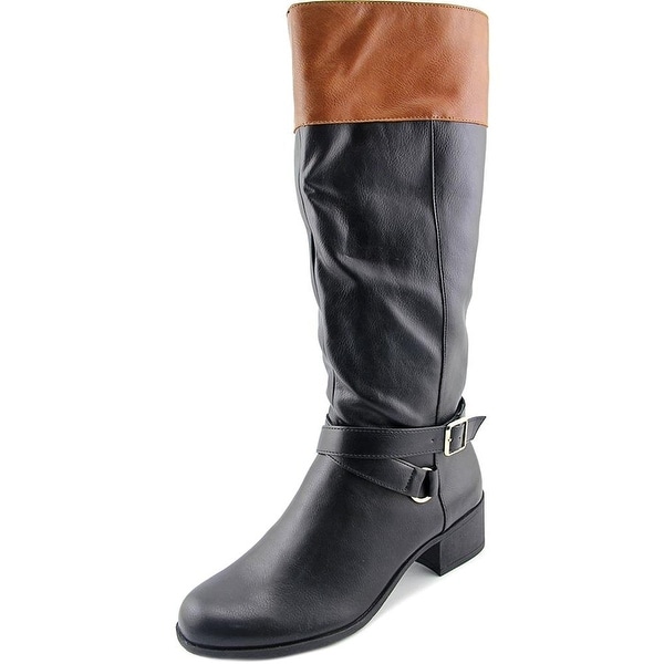 closed toe boots