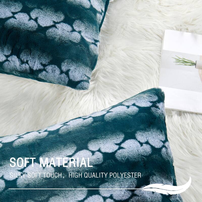 Serenta Ballys FauxFur 2 Piece Pillow Shell Set - Green - Standard