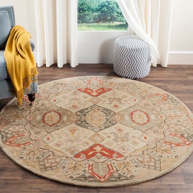 SAFAVIEH Handmade Antiquity Eman Traditional Oriental Wool Rug - 6' Round - Beige/Multi