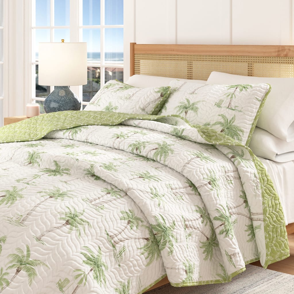 Linery & Co. 3-Piece Tropical Palm Sitched Quilt Set with Shams