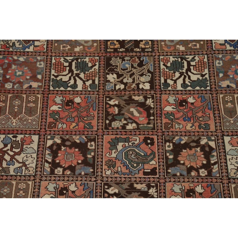 Traditional Bakhtiari Vintage Persian Rug Hand-Knotted Wool Carpet - 6'5" x 9'7"