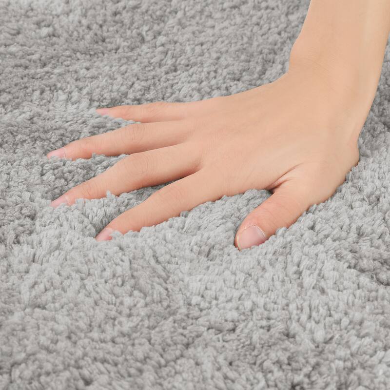 Luxury Bath Mat, Furry Soft Bathroom Rug, Solid Plush Shaggy Bath Carpet