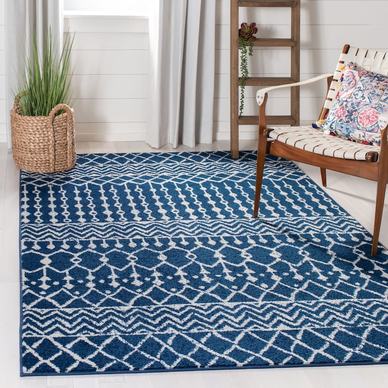 SAFAVIEH Tulum Lelya Moroccan Boho Tribal Rug - Navy/Ivory - 5' 3" x 7' 6"