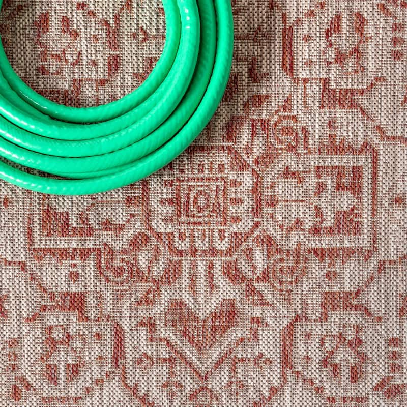 JONATHAN Y Rozetta Medallion Textured Weave Indoor/Outdoor Area Rug