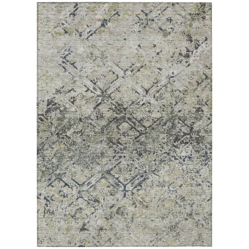 Machine Washable Indoor/ Outdoor Chantille Diamonds Distressed Rug