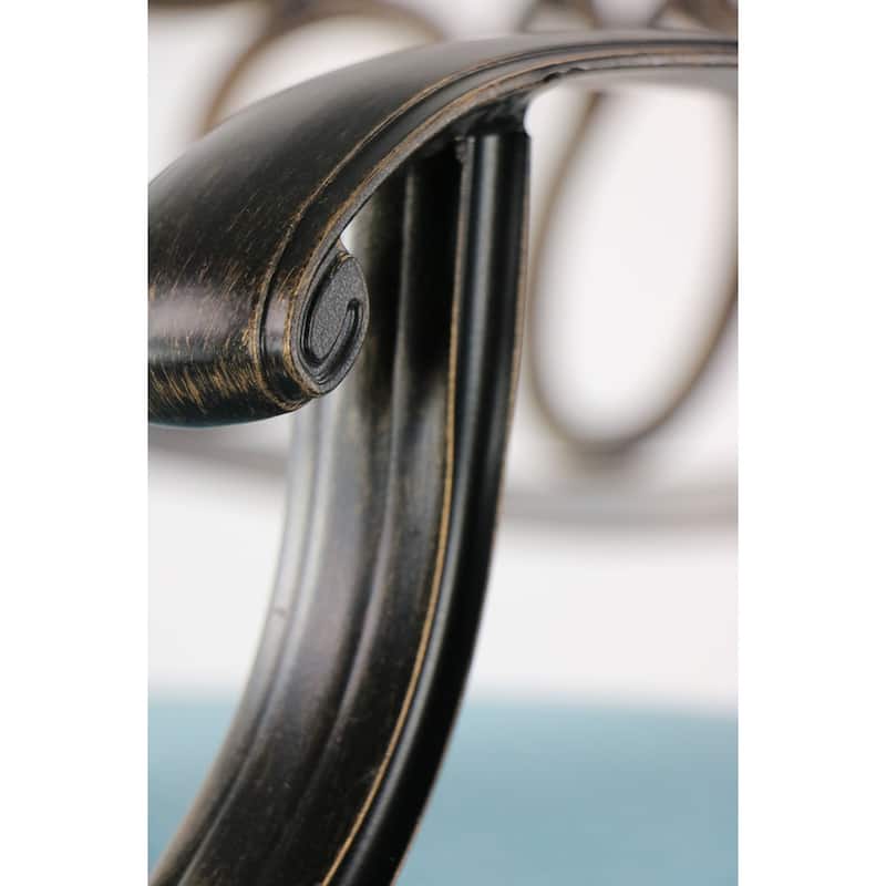 Hanover Traditions 7-Piece Dining Set in Blue with a 60 In. Round Cast-top Table and Six Swivel Rockers