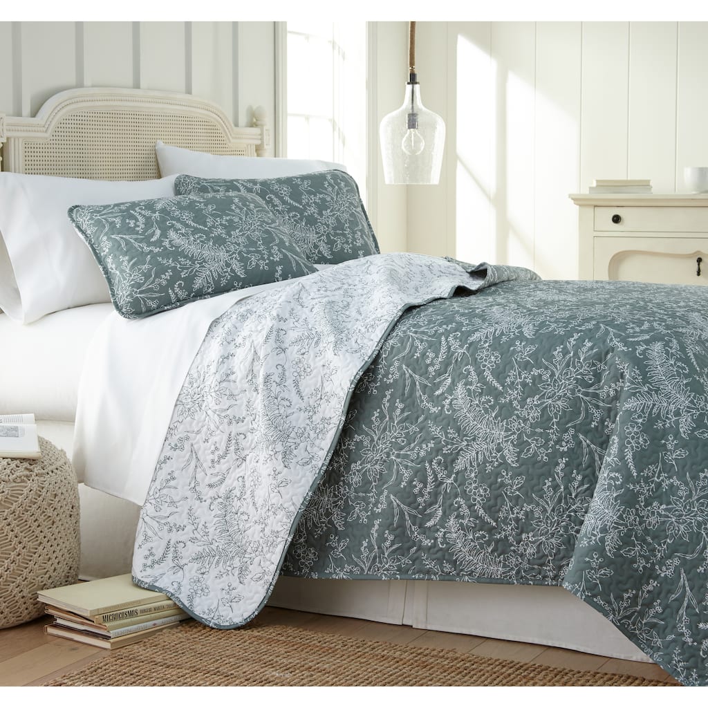 Vilano Ultra-Soft Lightweight WinterBrush 3-piece Quilt and Sham Set