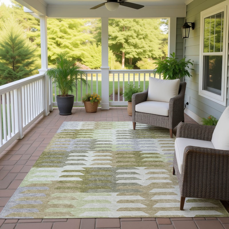 Machine Washable Indoor/ Outdoor Modern Stacks Chantille Rug