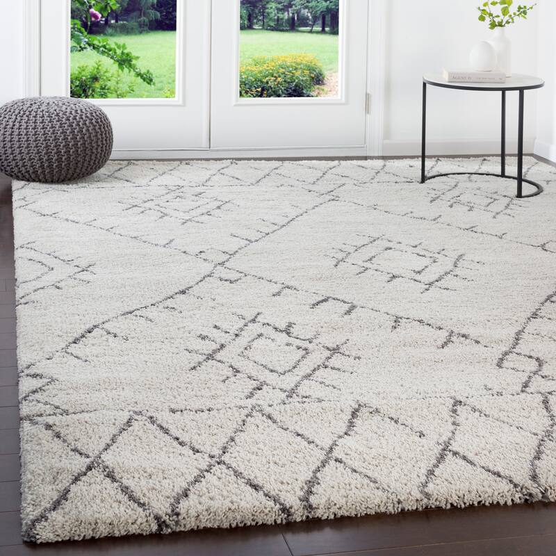 Artistic Weavers Douglaston Moroccan Shag Area Rug - 7'11" x 10'10" - Ivory