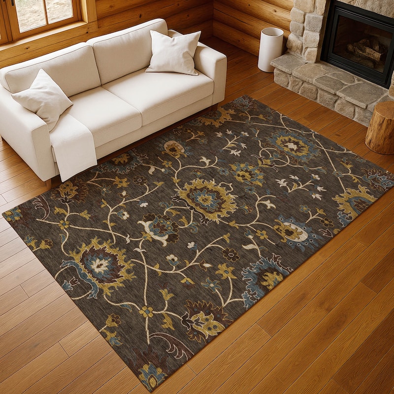 Machine Washable Indoor/ Outdoor Traditional Luna Chantille Rug