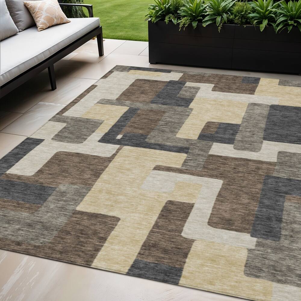 HomeRoots Abstract Transitional Rectangle Outdoor Rug