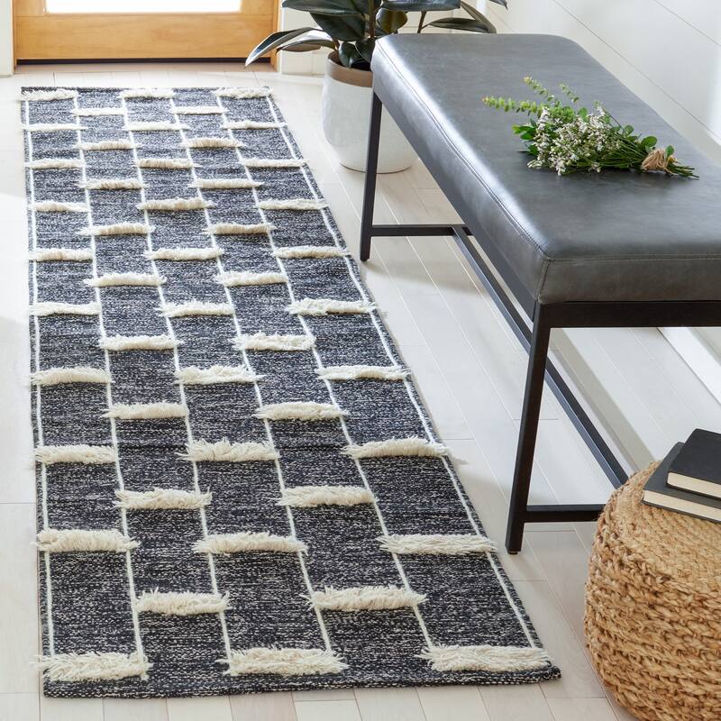 SAFAVIEH Handmade Striped Kilim Kizzy Modern Cotton Rug - - 2'3" x 9' Runner - Black/Ivory