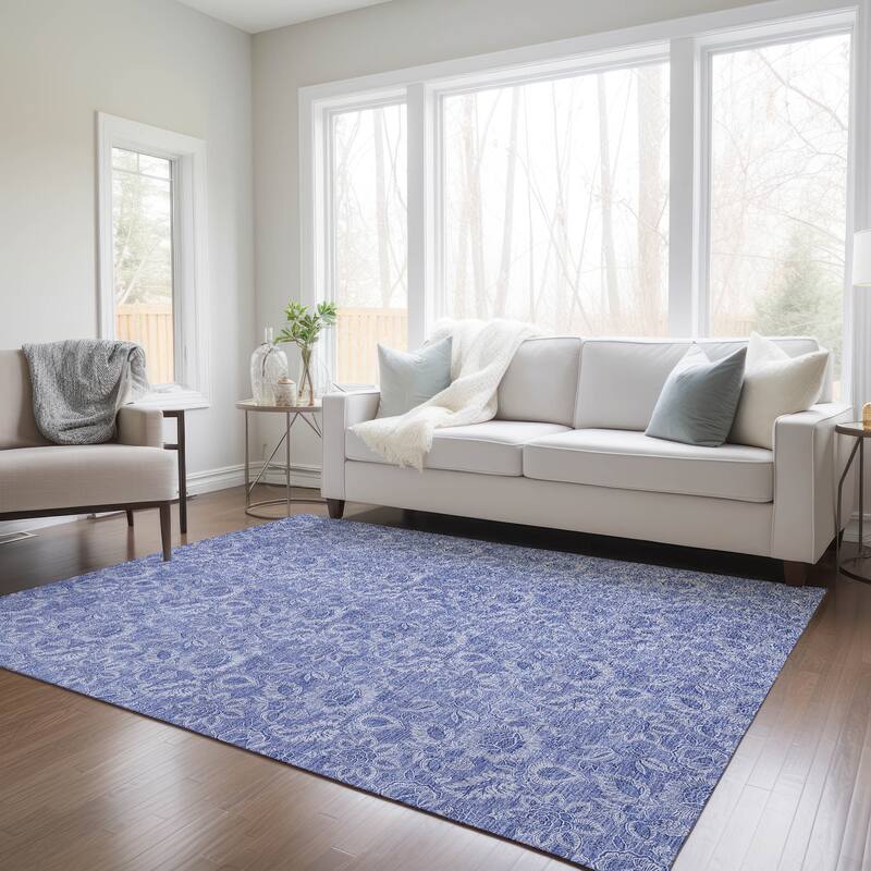 Machine Washable Indoor/ Outdoor Chantille Floral Rug