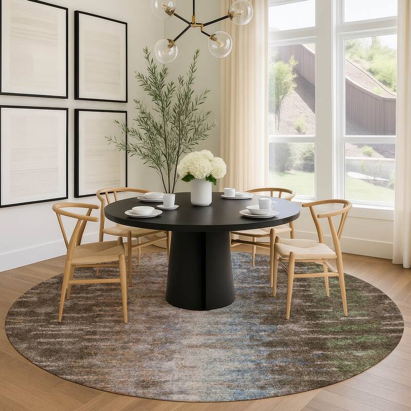 Machine Washable Indoor/ Outdoor Contemporary Ombre Chantille Rug