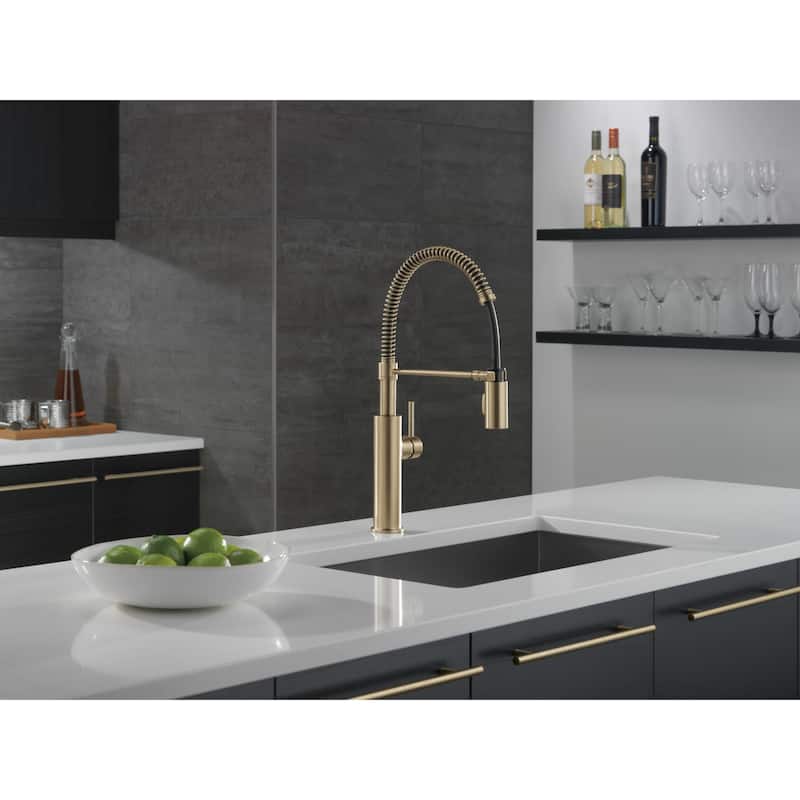 Delta Antoni 1.8 GPM Single-Handle Pull-Down Pre-Rinse Kitchen Faucet