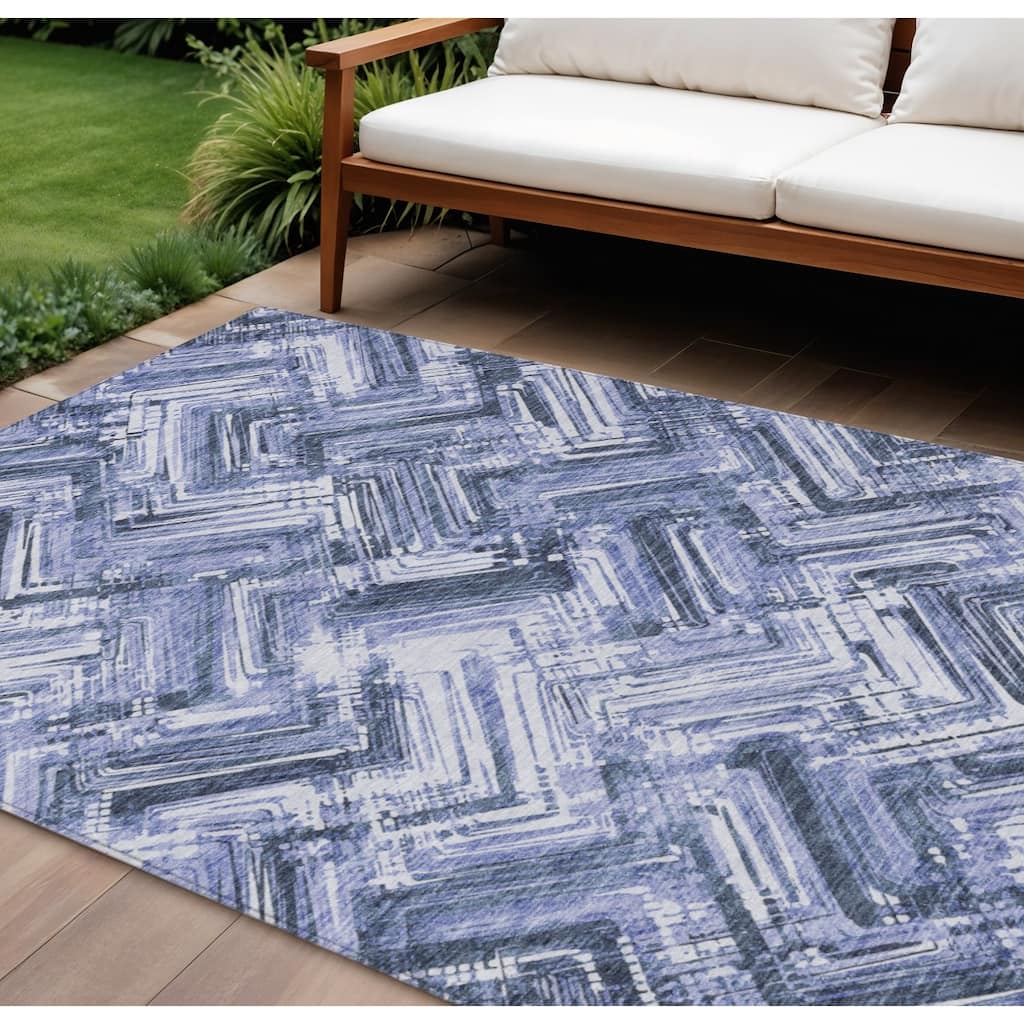 HomeRoots Geometric Transitional Rectangle Outdoor Rug