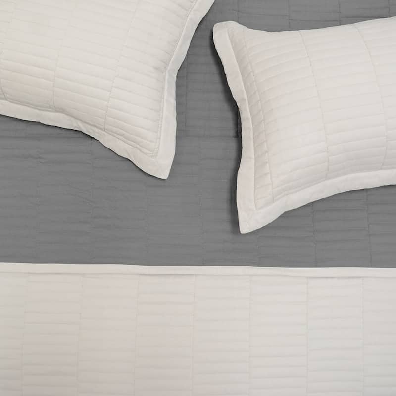 Jennifer Adams Codora 3pc. Wrinkle-Resistant Reversible Coverlet Set