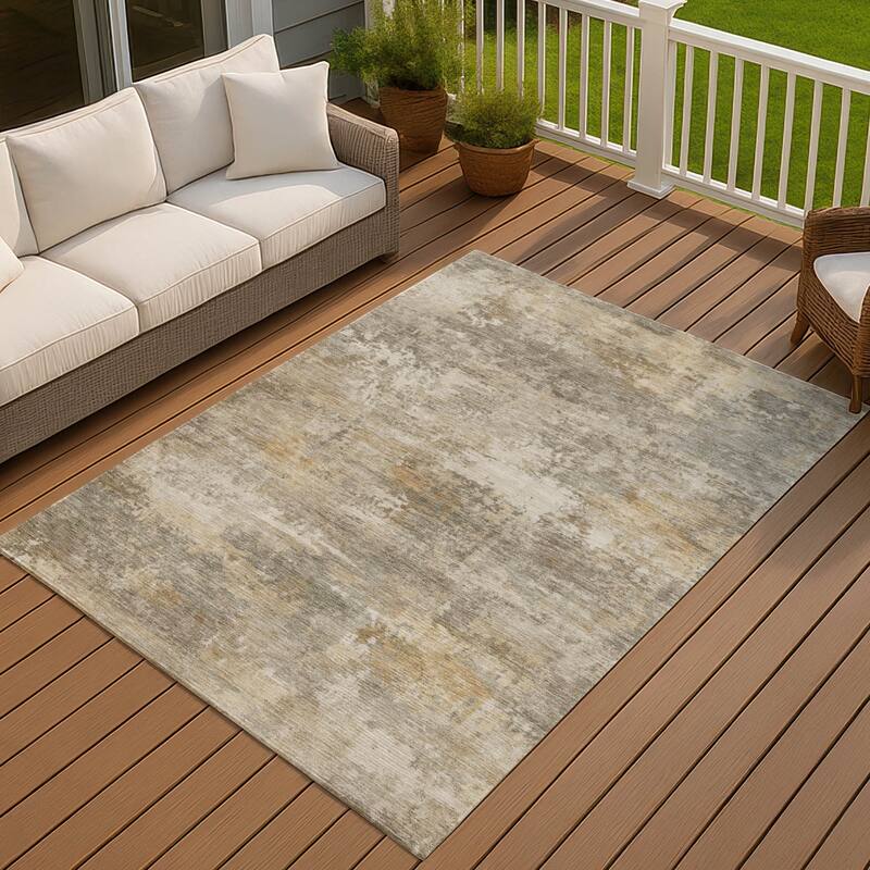 Machine Washable Indoor/ Outdoor Casual Ombre Chantille Rug - Taupe - 8' x 10'