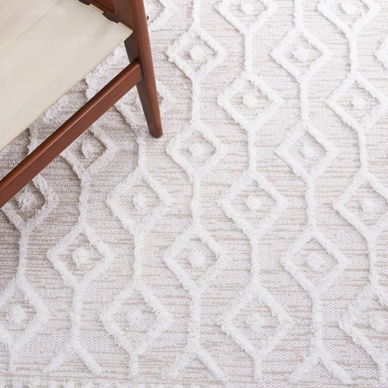 SAFAVIEH Augustine Vaili Moroccan Boho Fringe Rug