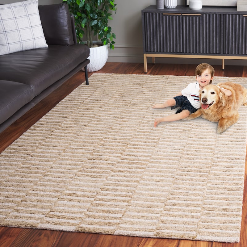 SAFAVIEH Hand-Tufted Ebony Eiliv Modern & Contemporary Wool Rug