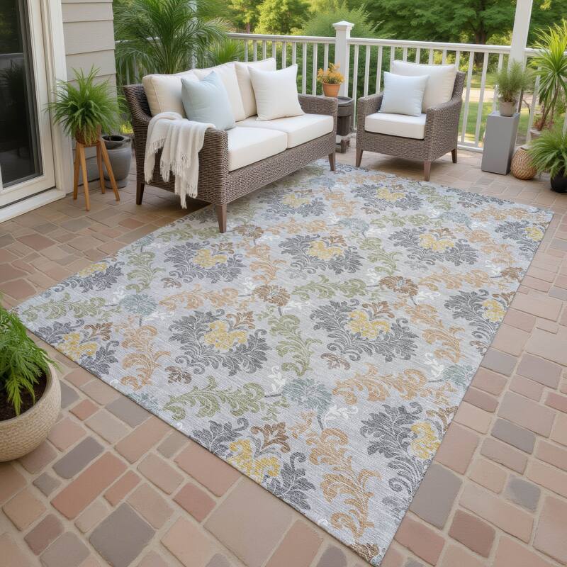 Machine Washable Indoor/ Outdoor Damask Patna Chantille Rug - Silver - 10' x 14'