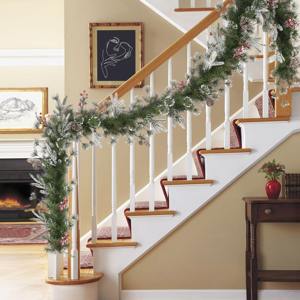 Puleo International 9' x 10" Decorated Garland