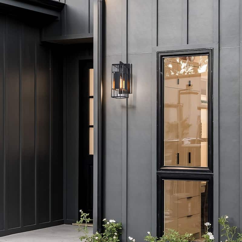 Designers Fountain D351M-18EW Edgehill 18" Tall Outdoor Wall Sconce