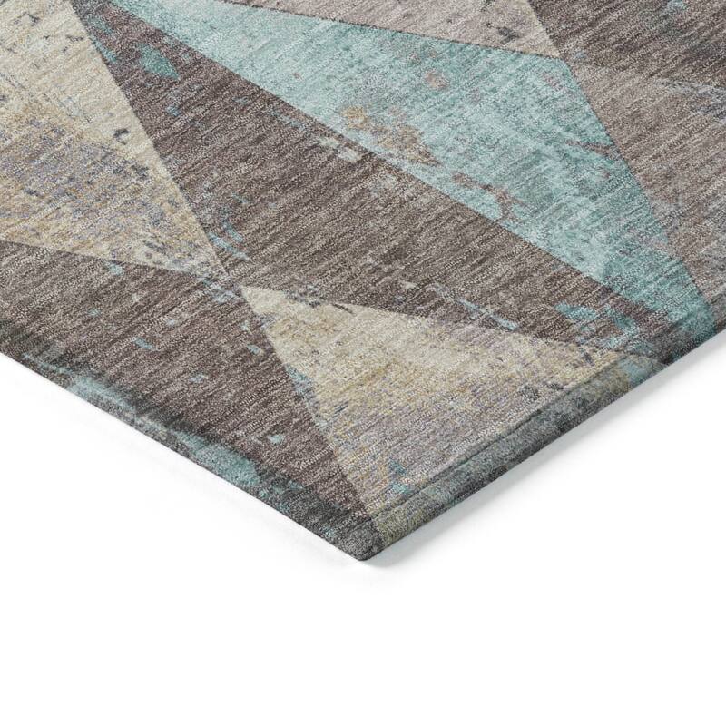 Machine Washable Indoor/ Outdoor Contemporary Diamonds Chantille Rug