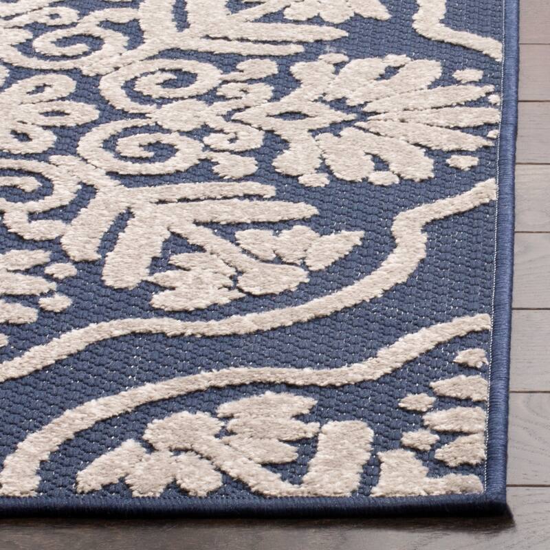 SAFAVIEH Cottage Magnhild Indoor/ Outdoor Patio Backyard Rug