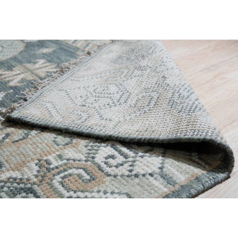 Hand-Knotted Wool Khotan Rug, 6' x 9', Green Area Rug, Stylish Soft Texture for Bedrooms or Office Spaces - L