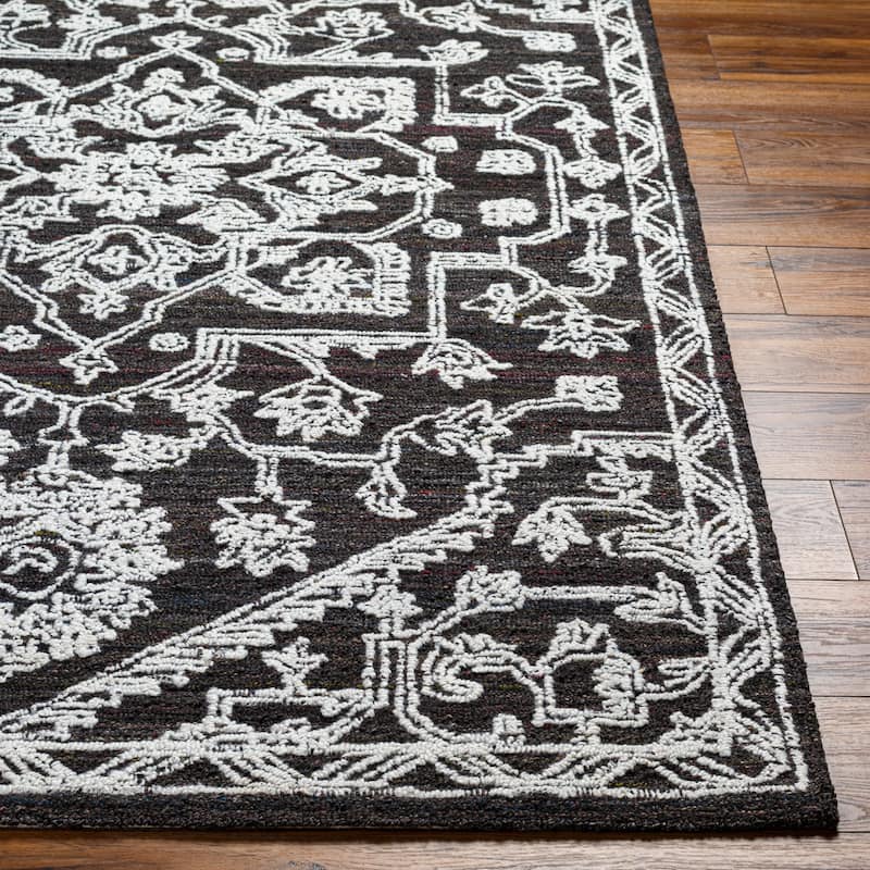 Hernandez Country Area Rug