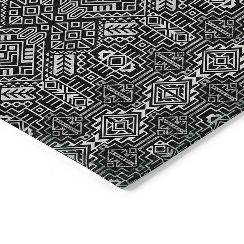 Machine Washable Indoor/ Outdoor Moroccan Boho Chantille Rug
