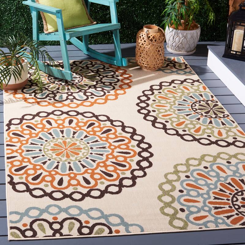SAFAVIEH Veranda Elsi Geometric Medallion Indoor/Outdoor Area Rug