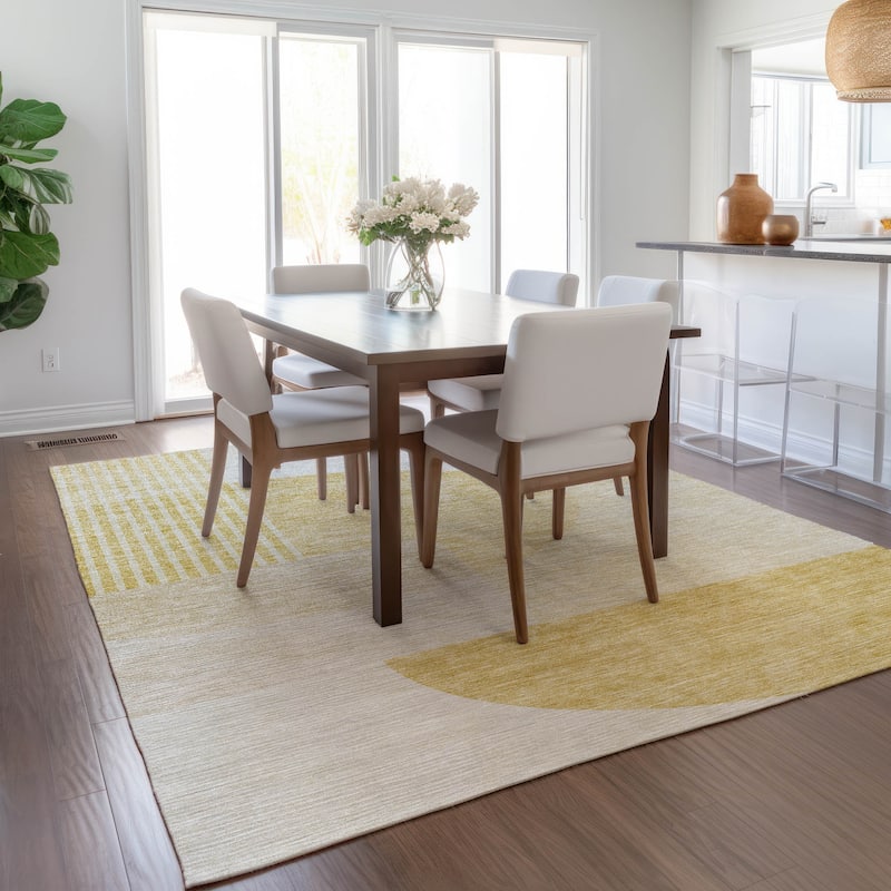 Machine Washable Indoor/ Outdoor Chantille Contemporary Deco Rug
