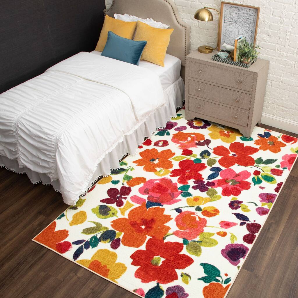 Mohawk Home Bright Floral Toss Area Rug