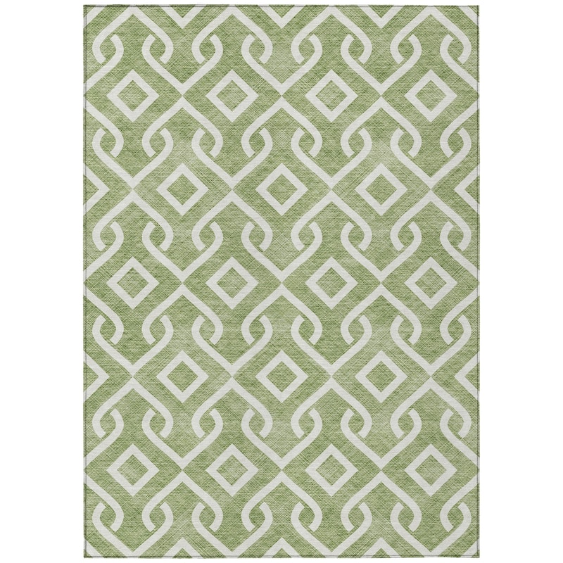 Machine Washable Indoor/ Outdoor Chantille Scroll Trellis Rug
