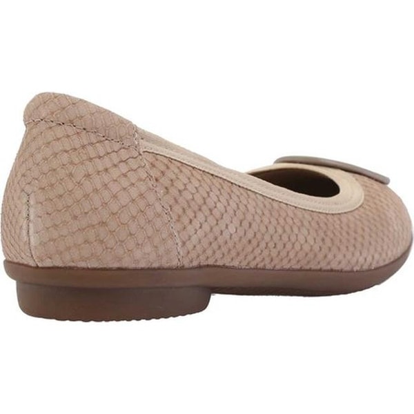 clarks gracelin lola ballet flat