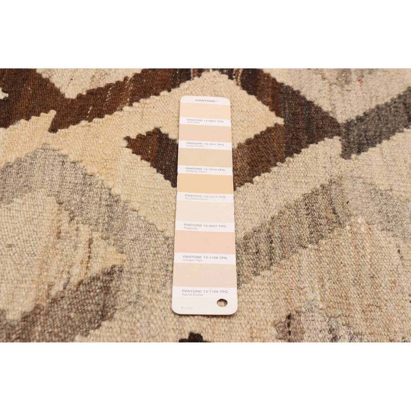 Sivas Cream Kilim 5'3" x 6'4" - 5'3 x 6'4