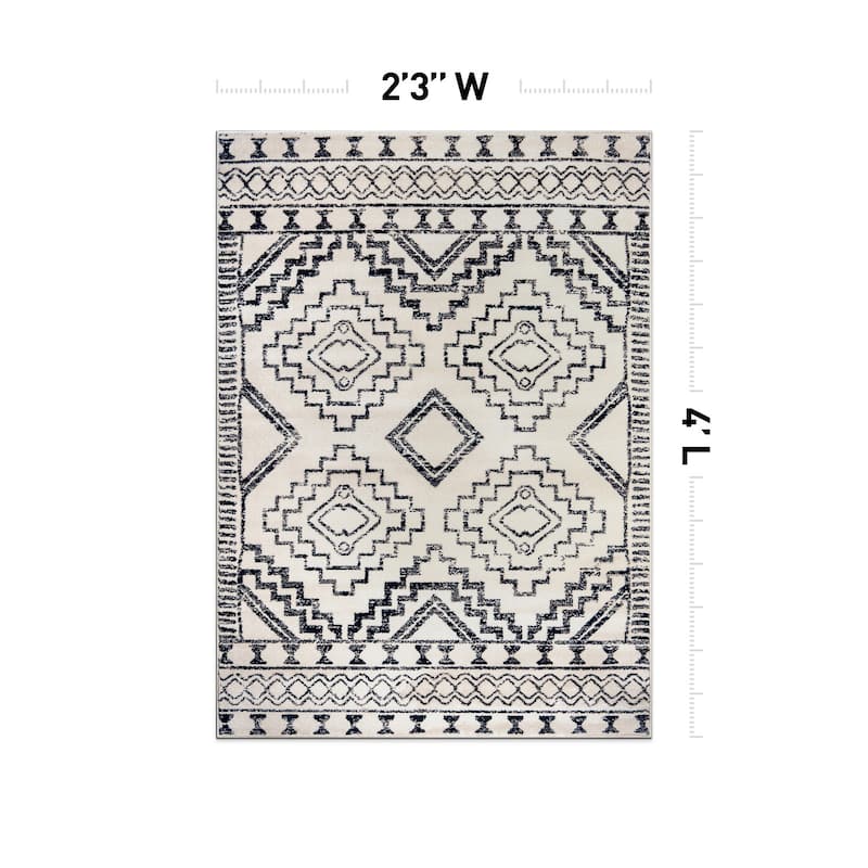 Contemporary Distressed Geometric Area Rug