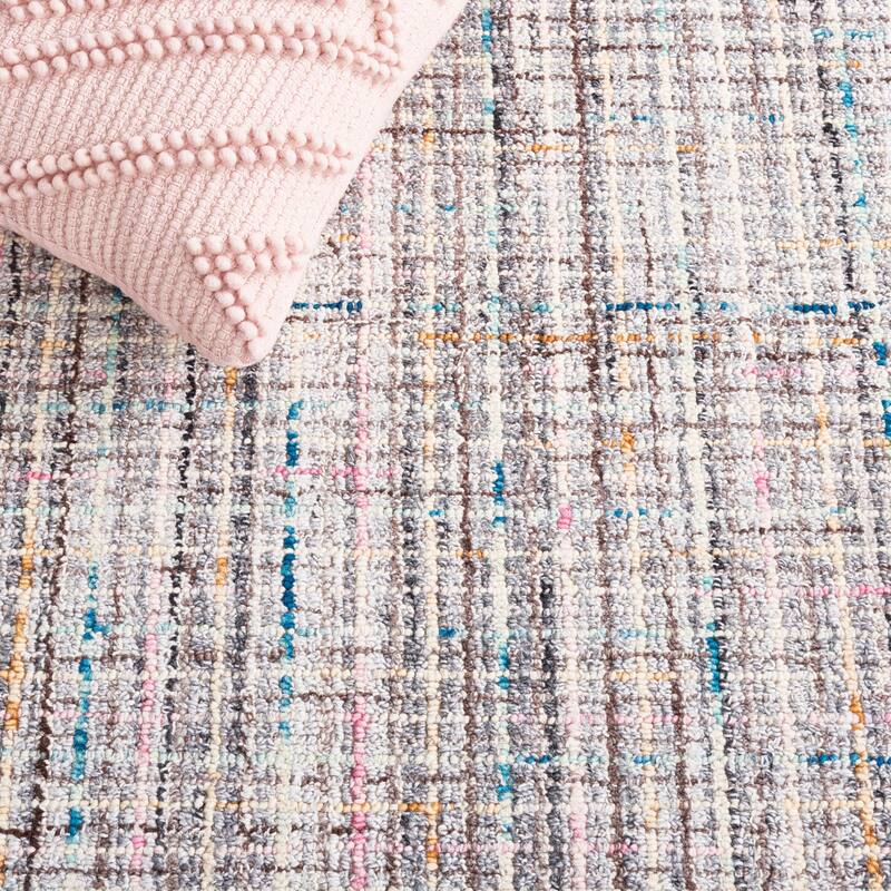 SAFAVIEH Handmade Abstract Fifa Modern Wool Rug