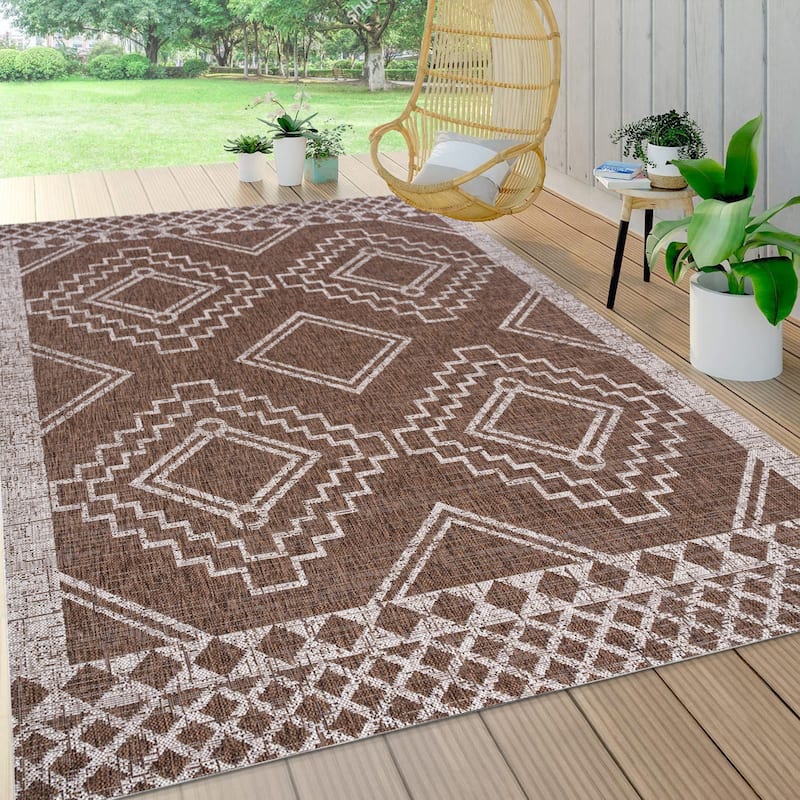 JONATHAN Y Carwa Diamond Tribal Medallion Indoor/Outdoor Area Rug