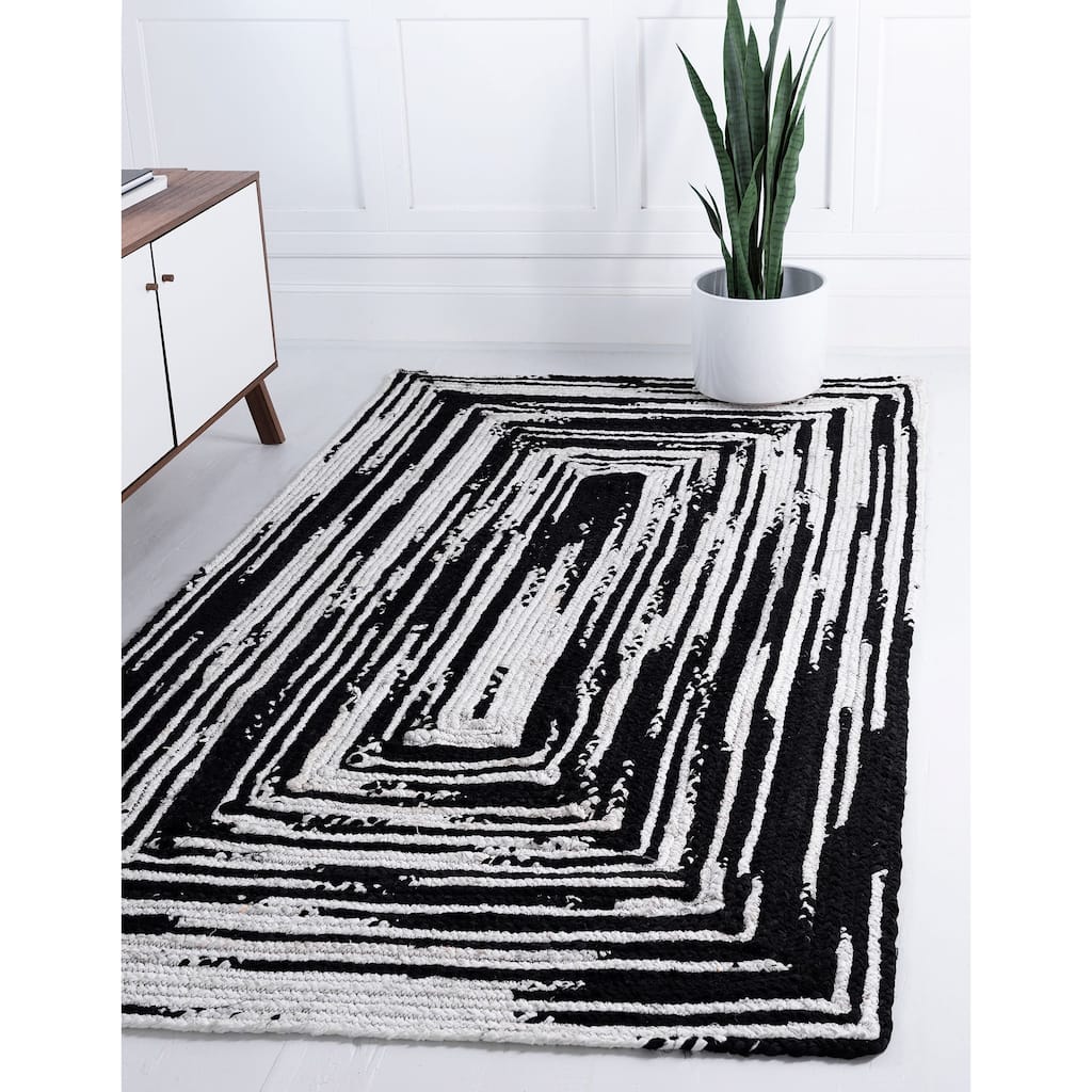Braided Slin Collection Area Rug