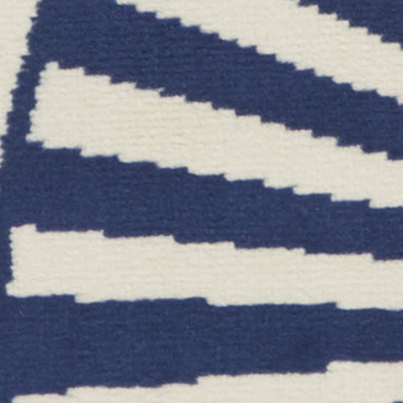 Lifuh Power Loomed Geometric Modern Durable Area Rug By HomeRoots - 63' X '63' X '0.5