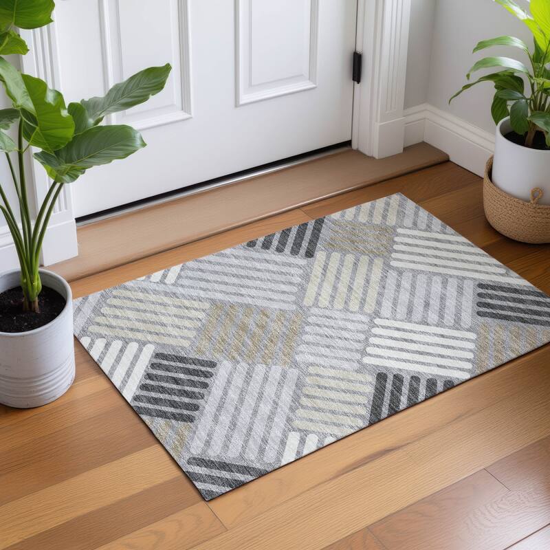Machine Washable Indoor/ Outdoor Modern Weave Chantille Rug
